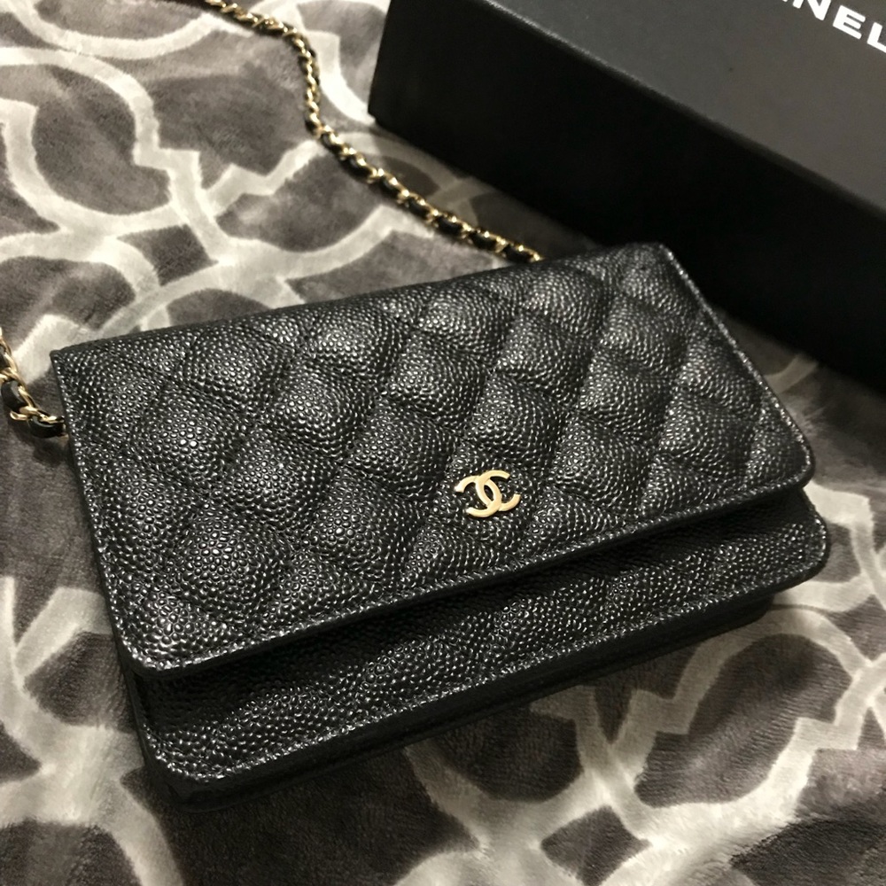 🚫SOLD🚫Chanel WOC Black Caviar with Gold Hardware - Picture 2 of 5